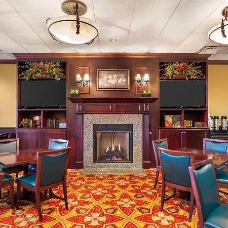 Best Western Plus Бёрлингтон Экстерьер фото