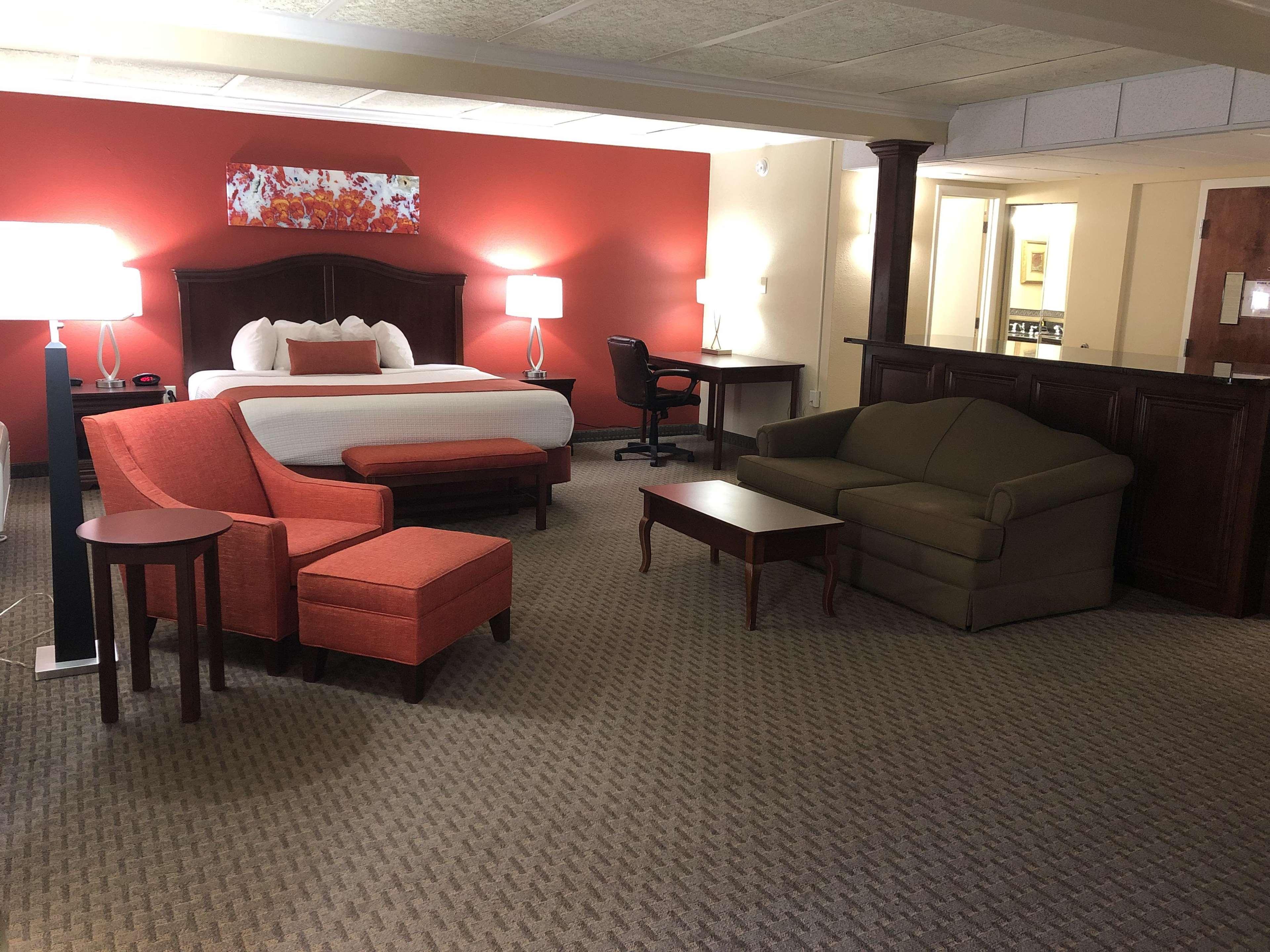 Best Western Plus Бёрлингтон Экстерьер фото