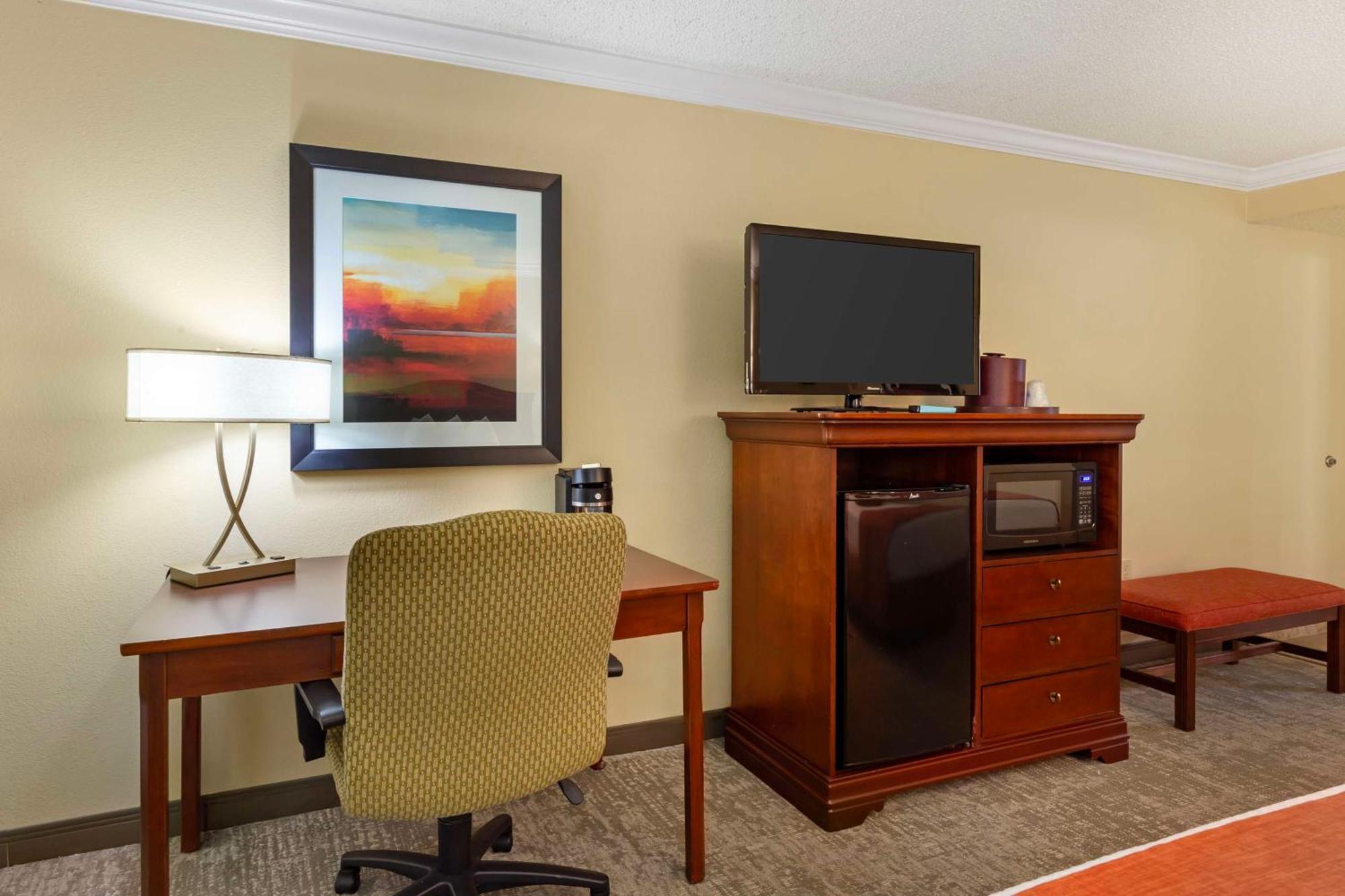 Best Western Plus Бёрлингтон Экстерьер фото