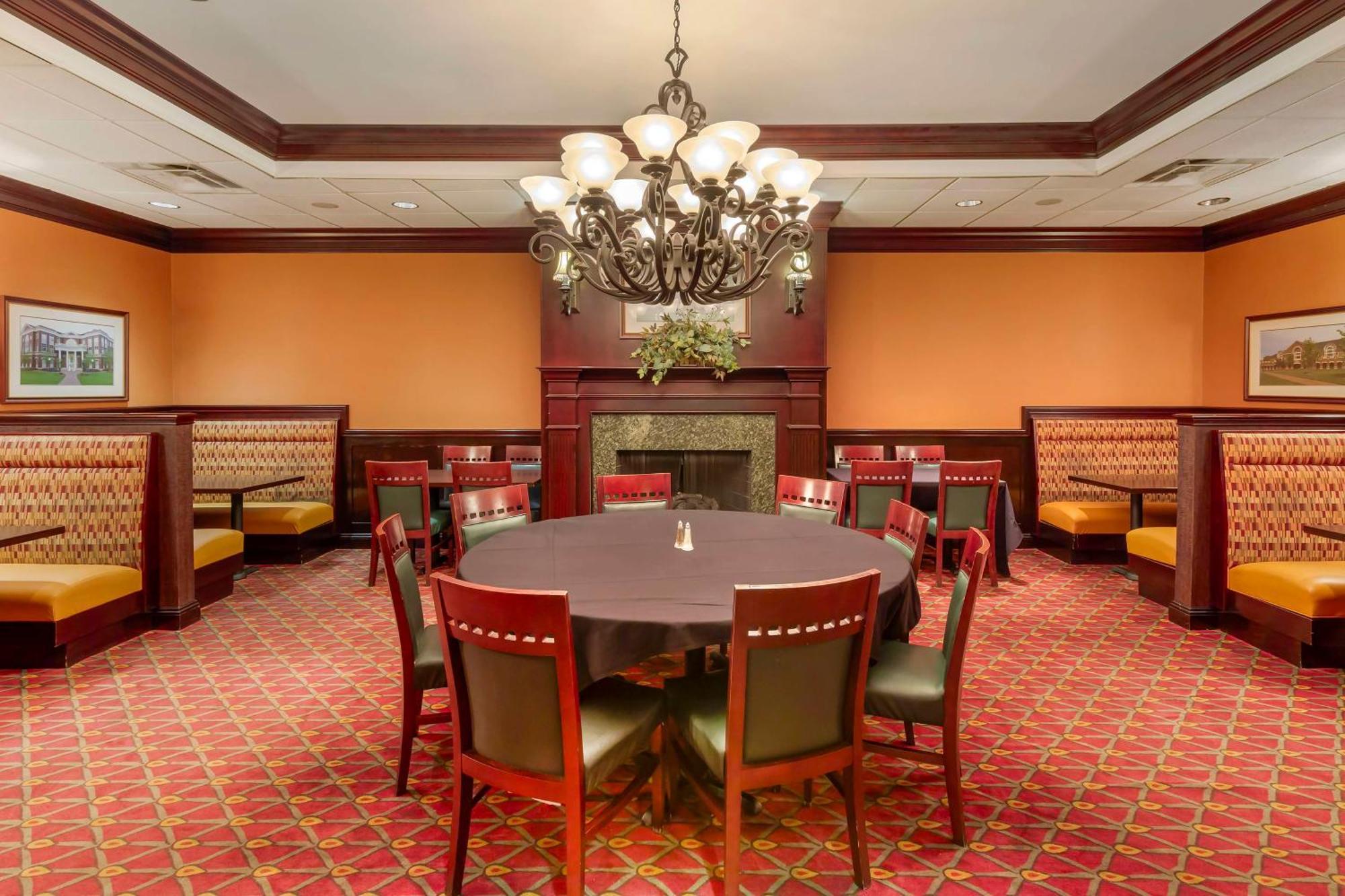 Best Western Plus Бёрлингтон Экстерьер фото