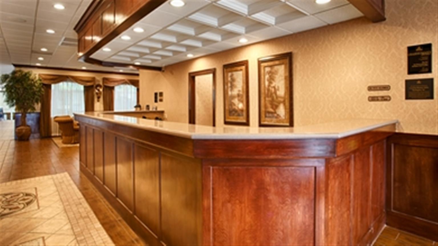 Best Western Plus Бёрлингтон Экстерьер фото